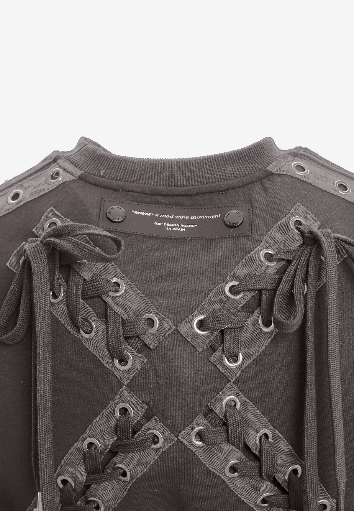 Sudadera corta con cordones en mangas y X de cordones cruzados | MWM [PS_COLORS:GREY]