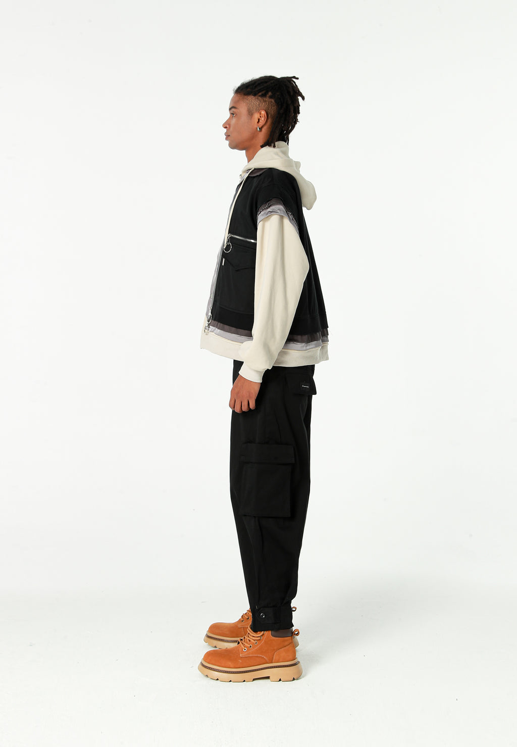 Pantalón cargo de corte relajado con doble cintura y bolsillos laterales | MWM [PS_COLORS:BLACK]