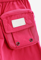 Pantalón técnico de pierna ancha con multibolsillos laterales y bajos ajustables | MWM [PS_COLORS:FUCHSIA]