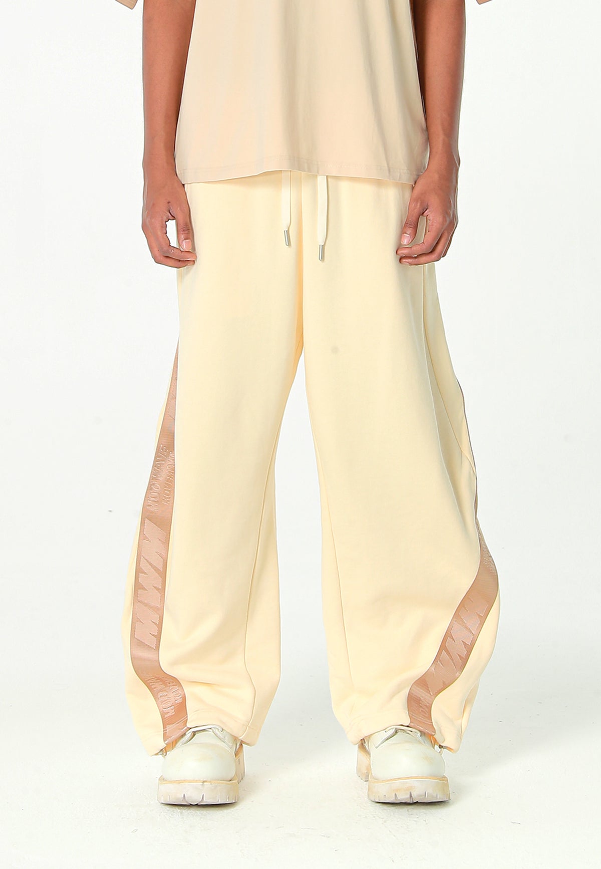 Pantalón barrel con cintas asimétricas MWM y bajos ajustables | MWM [PS_COLORS:BEIGE]