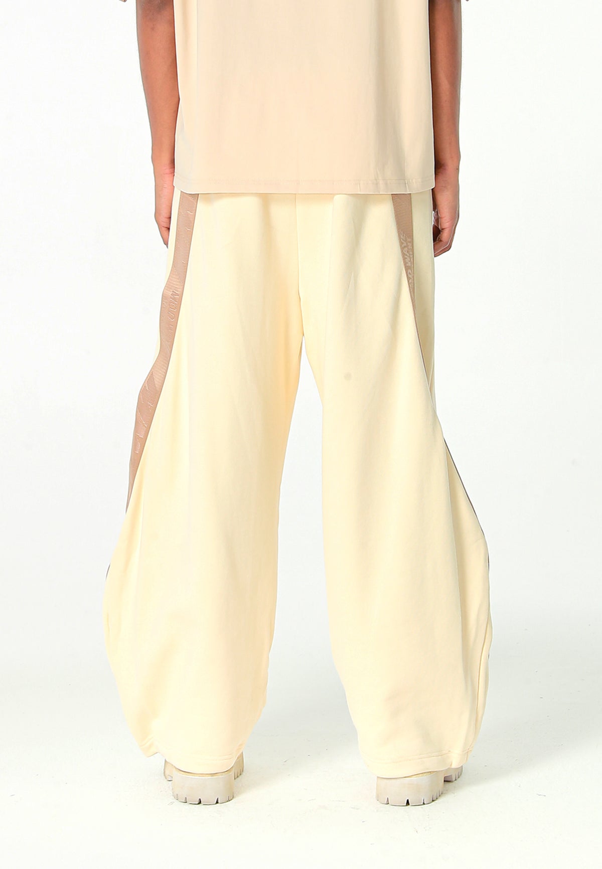 Pantalón barrel con cintas asimétricas MWM y bajos ajustables | MWM [PS_COLORS:BEIGE]