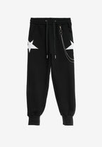 Pantalón jogger Wings con parches de estrellas y cadena lateral | MWM [PS_COLORS:BLACK]