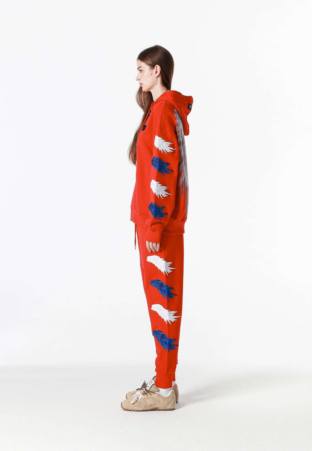 Pantalón jogger Wings con parches Mini Wings en los laterales | MWM [PS_COLORS:RED]