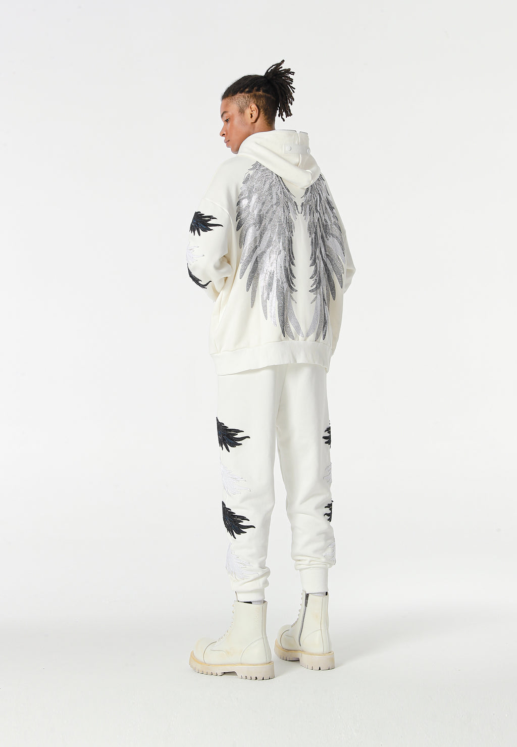 Pantalón jogger Wings con parches Mini Wings en los laterales | MWM [PS_COLORS:WHITE]