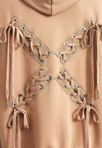 Sudadera corta con detalle triangular y X de cordones cruzados | MWM [PS_COLORS:BEIGE]