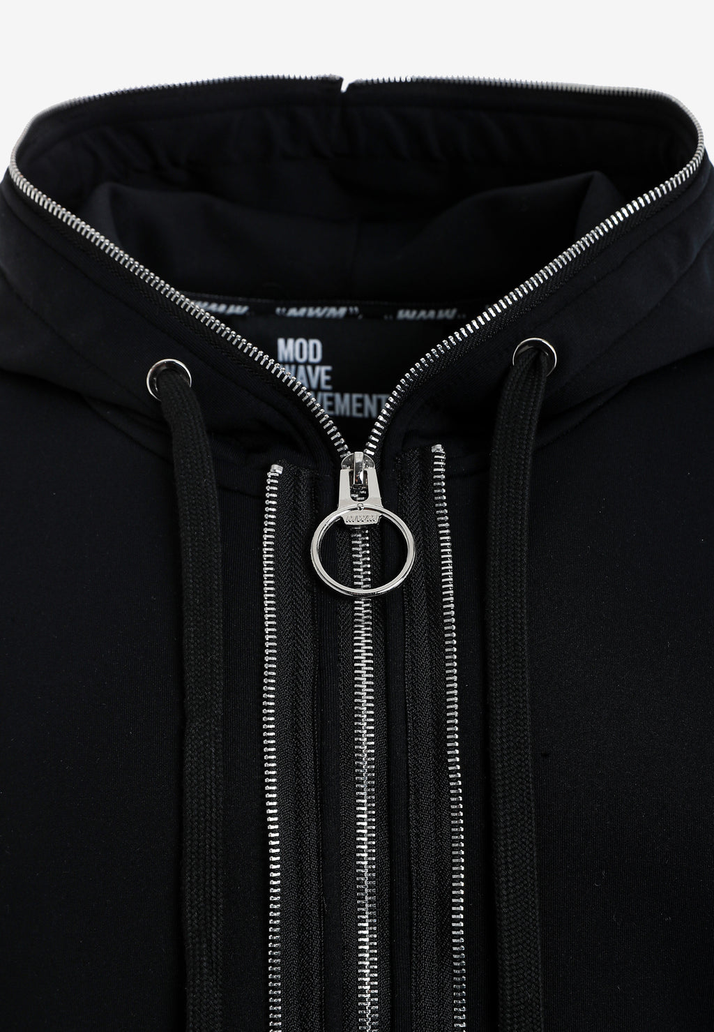 Sudadera con capucha y cintas industriales en los brazos | MWM [PS_COLORS:UNASSIGNED]