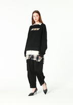 Sudadera multicapa con cuello de camisa extraíble y faldón de canvas y franela | MWM [PS_COLORS:BLACK]