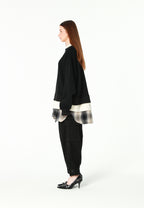 Sudadera multicapa con cuello de camisa extraíble y faldón de canvas y franela | MWM [PS_COLORS:BLACK]
