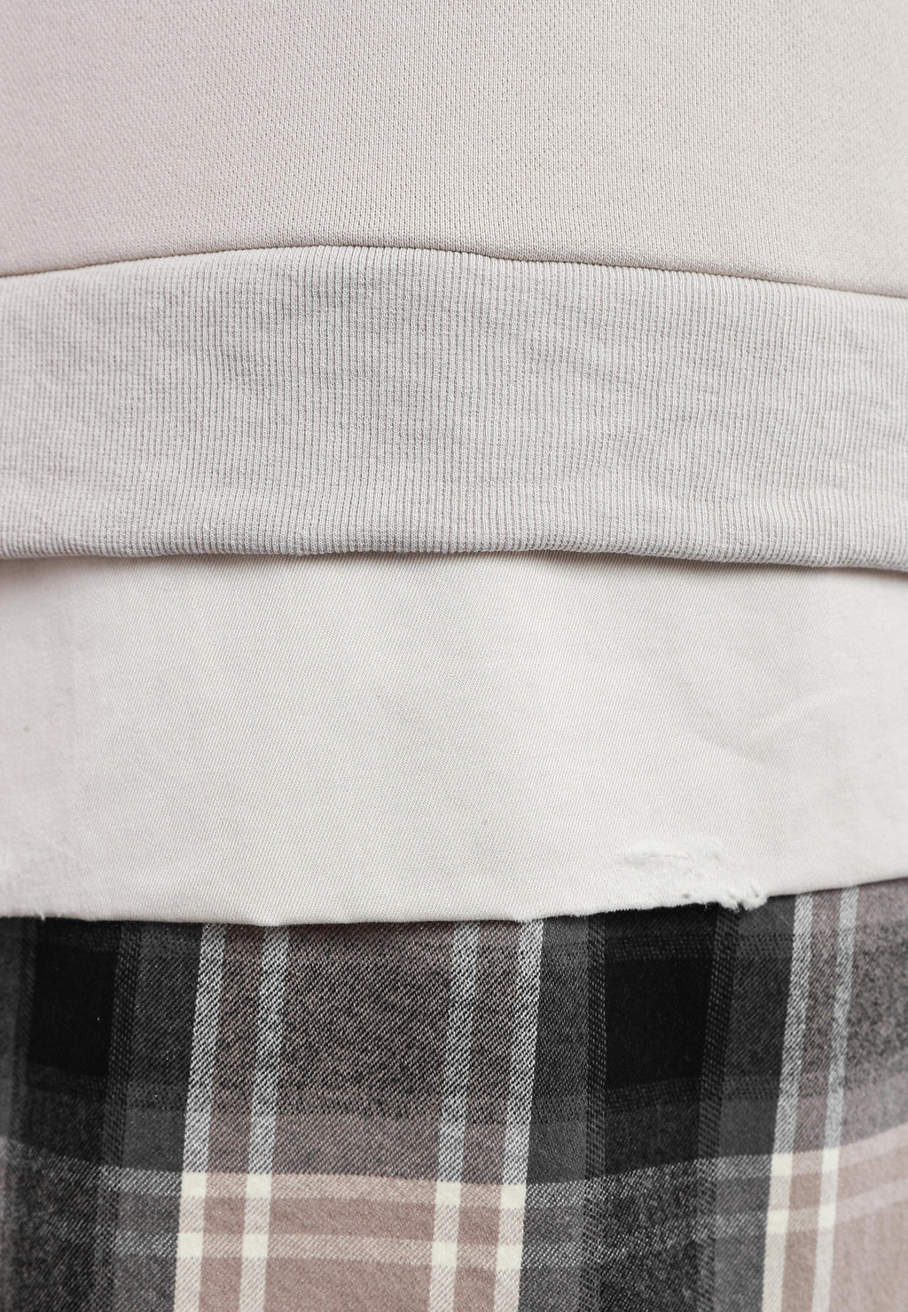 Sudadera multicapa con cuello de camisa extraíble y faldón de canvas y franela | MWM [PS_COLORS:ECRU]