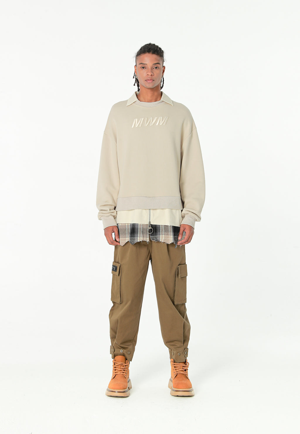 Sudadera multicapa con cuello de camisa extraíble y faldón de canvas y franela | MWM [PS_COLORS:ECRU]
