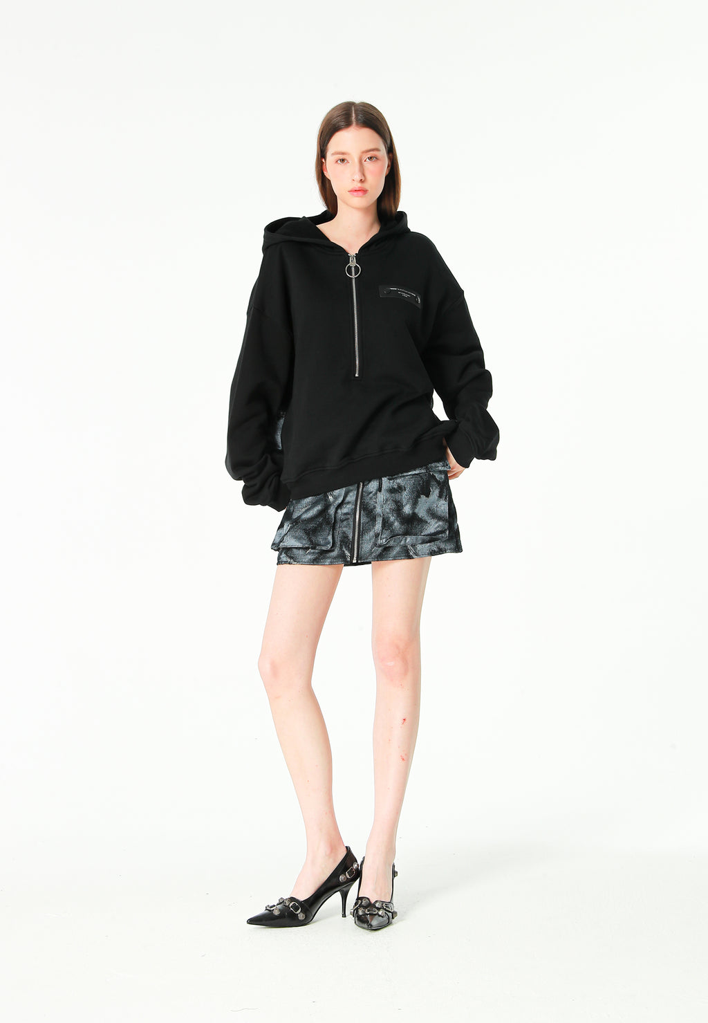 Sudadera con capucha, media cremallera y panel jacquard de chenilla con brillo | MWM [PS_COLORS:BLACK]