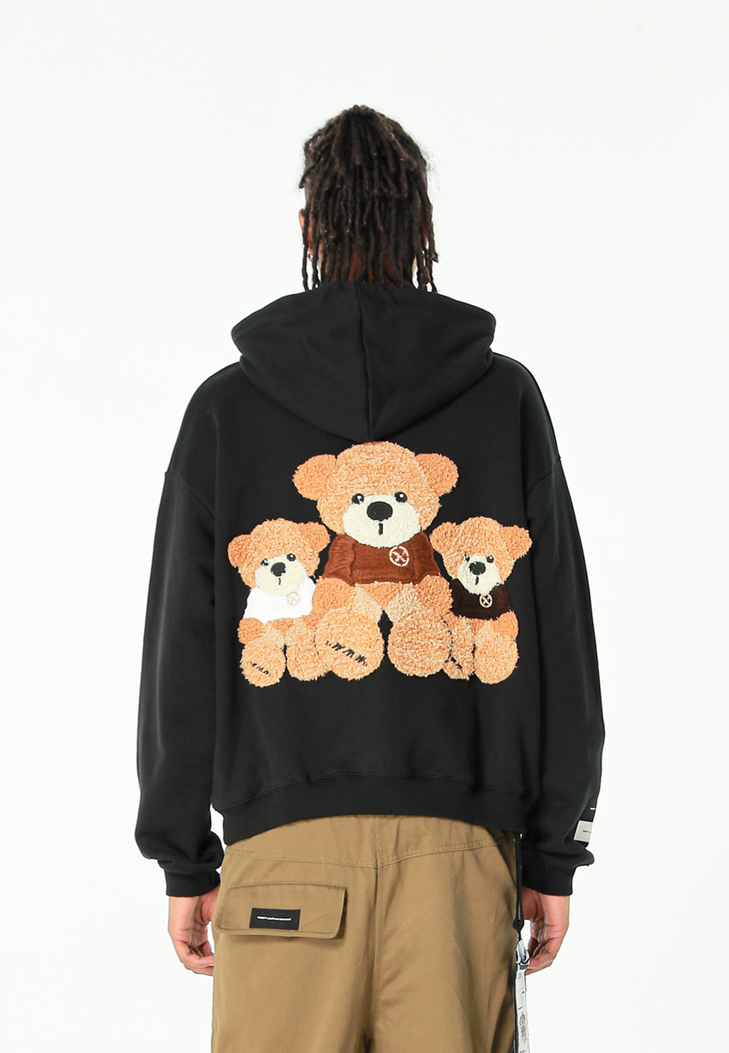 Sudadera con capucha TEDDY corta con parche Teddy de peluche en la espalda | MWM [PS_COLORS:BLACK]