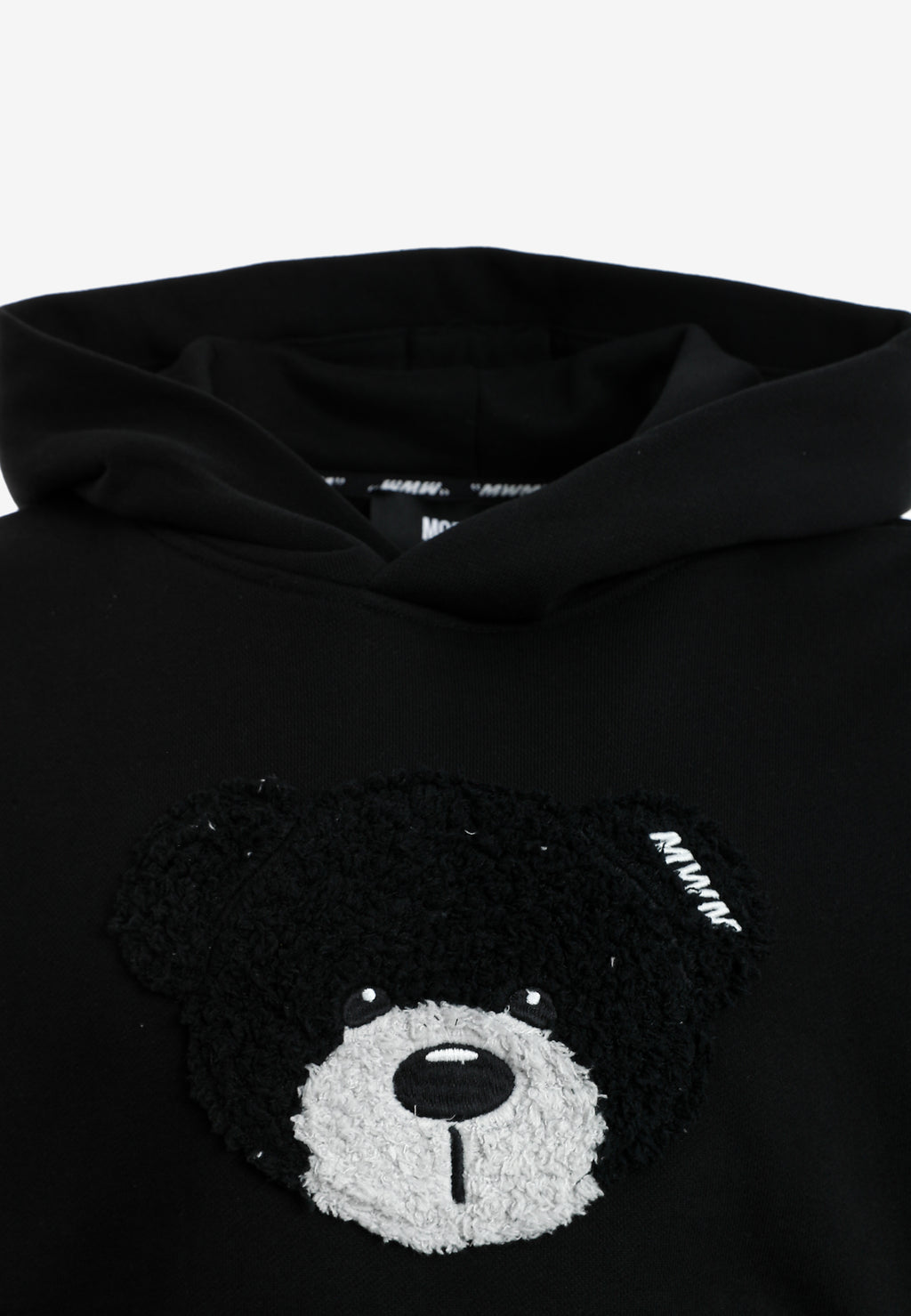 Sudadera corta con capucha de mujer TEDDY Mike Bag con gran parche frontal y detalles en mangas | MWM [PS_COLORS:BLACK]