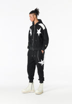Sudadera con capucha Wings de corte relajado con estrellas frontales y alas en la espalda | MWM [PS_COLORS:BLACK]
