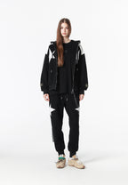 Sudadera con capucha Wings de corte relajado con estrellas frontales y alas en la espalda | MWM [PS_COLORS:BLACK]