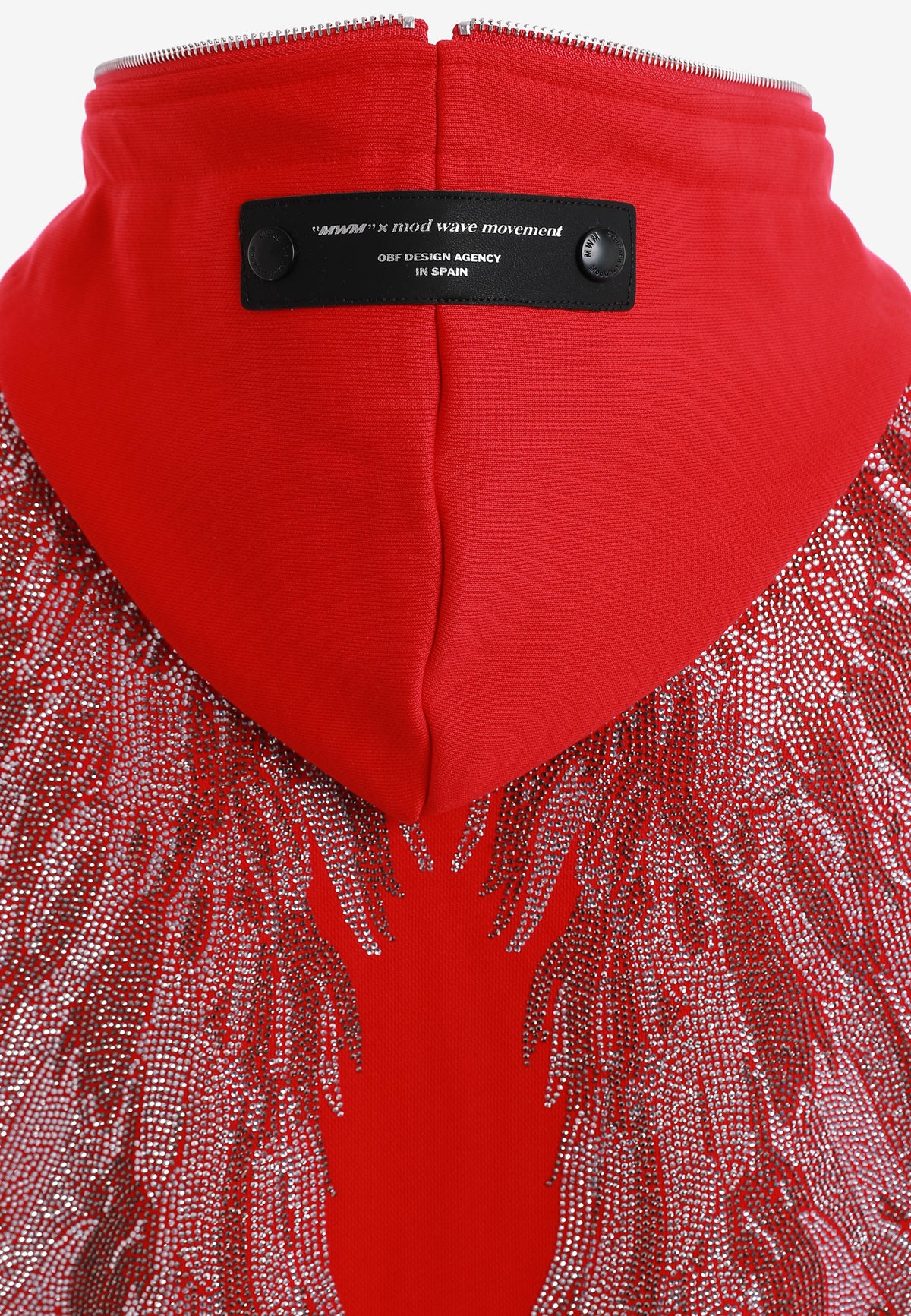 Sudadera con capucha Wings de corte relajado con Mini Wings en mangas y alas de strass en la espalda | MWM [PS_COLORS:RED]