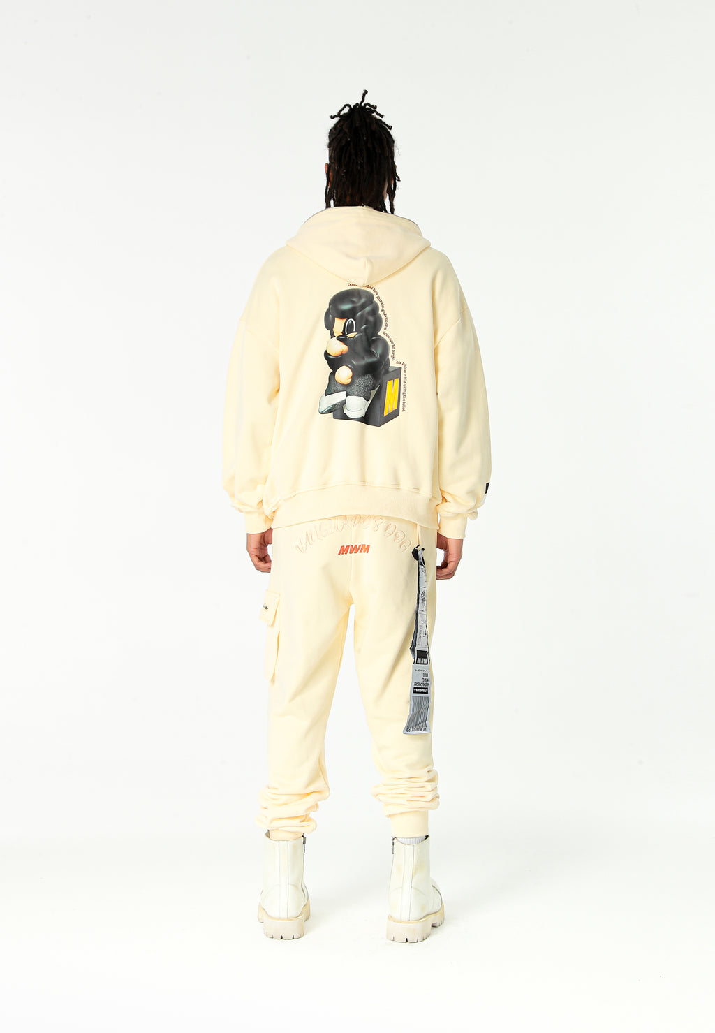 Sudadera con capucha Vanguard Dogs Thinker con cremallera, print y frases bordadas | MWM [PS_COLORS:ECRU]