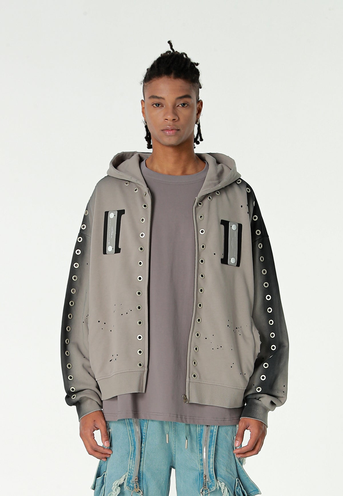 Sudadera con capucha Vanguard Dogs con tachuelas | MWM [PS_COLORS:GREY]