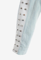 Camisa vaquera de mujer con franjas efecto piel, tachuelas y bajo asimétrico | MWM [PS_COLORS:ECRU-BLUE]