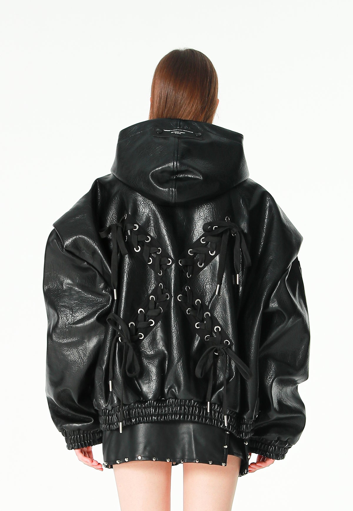 Chaqueta Bomber con capucha y X de cordones cruzados | MWM [PS_COLORS:BLACK]