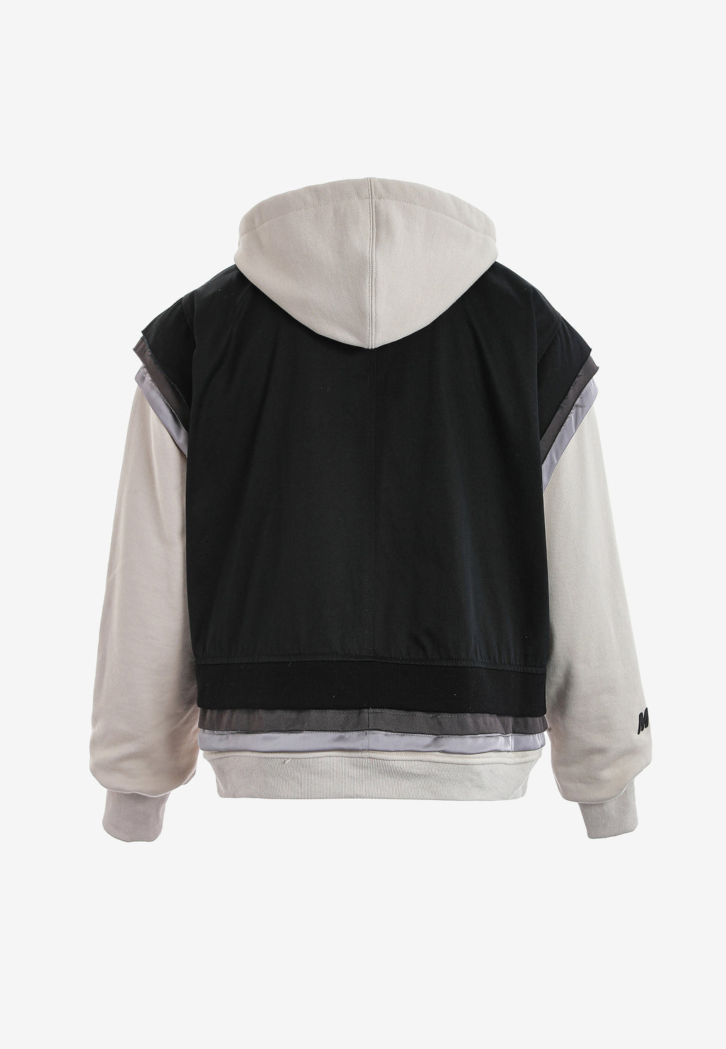 Chaqueta multicapa con capucha, cremallera y paneles superpuestos | MWM [PS_COLORS:BLACK]