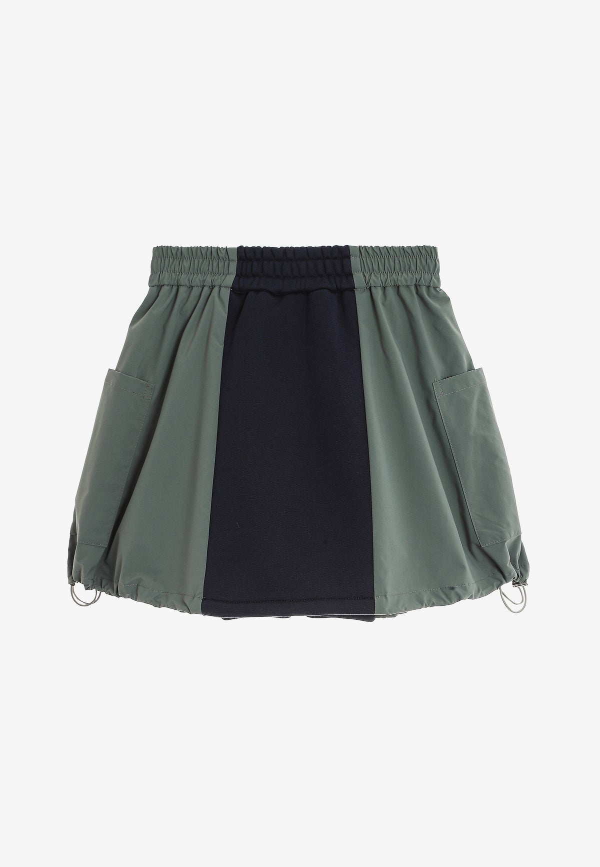 Falda efecto globo con paneles técnicos y bolsillos laterales | MWM [PS_COLORS:NAVY/GREEN]
