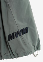 Falda efecto globo con paneles técnicos y bolsillos laterales | MWM [PS_COLORS:NAVY/GREEN]