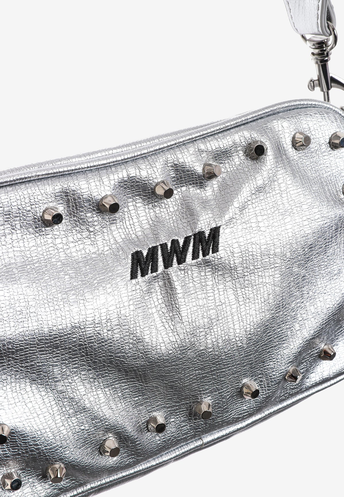 Bolso bandolera con tachuelas y cadena | MWM [PS_COLORS:SILVER]