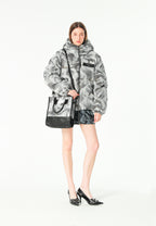 Bolso shopper con panel texturizado y correa bandolera | MWM [PS_COLORS:GREY]