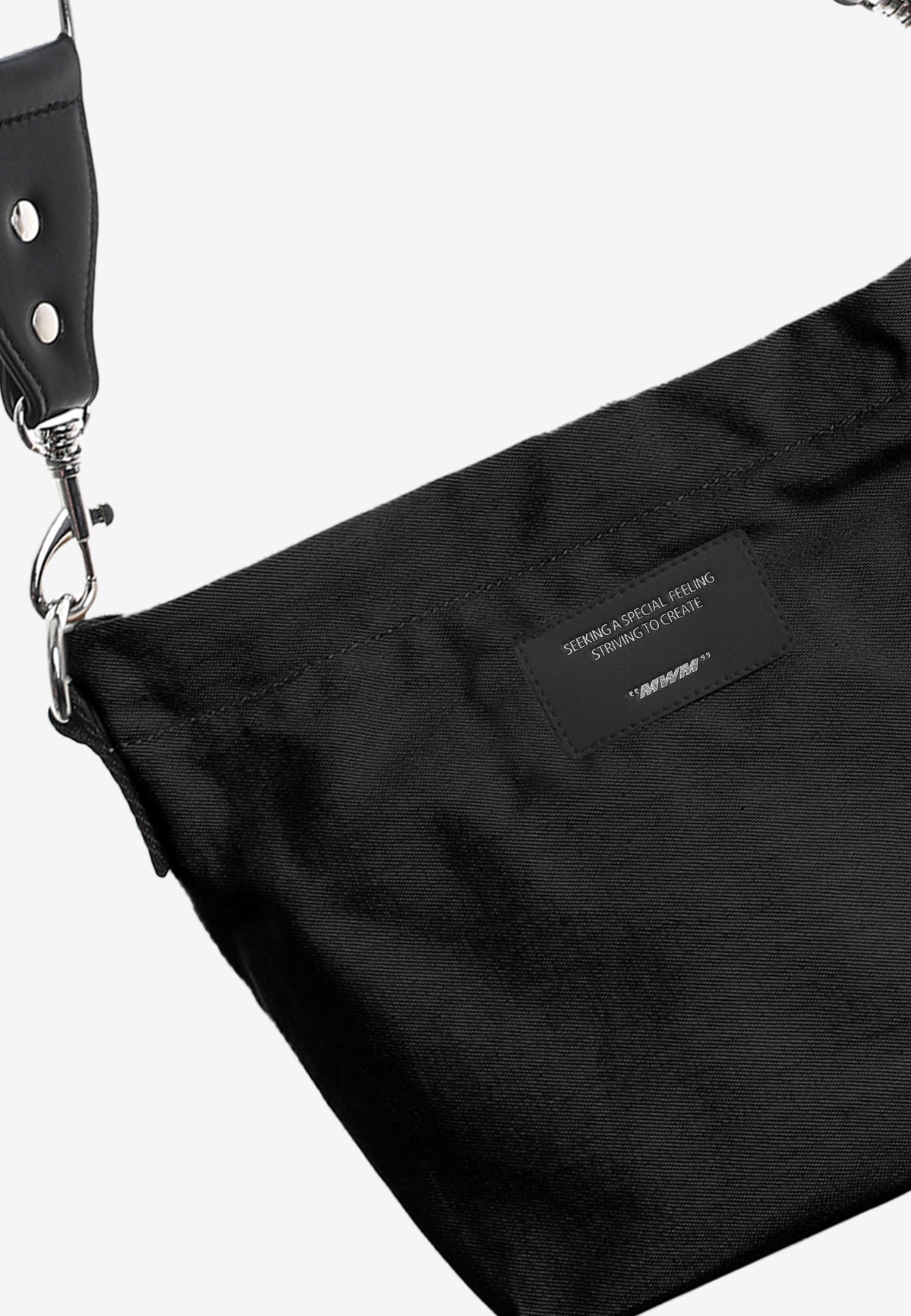 Bolso bandolera con osos Teddy y correa ancha | MWM [PS_COLORS:BLACK]