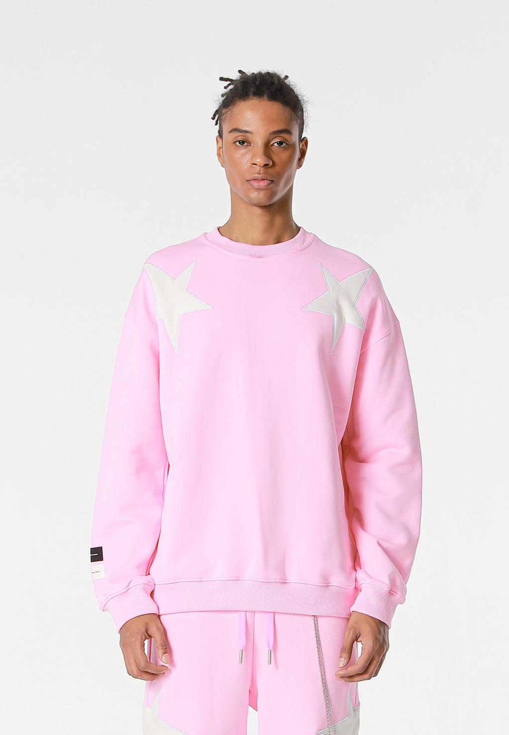 Sudadera Wings de corte relajado con estrellas frontales y doble parche de alas en la espalda | MWM [PS_COLORS:PINK]