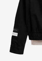 Chaqueta de doble capa con capucha interior y cremallera frontal | MWM [PS_COLORS:BLACK]