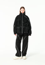 Abrigo puffer técnico con multibolsillos, cuello alto y forro térmico extraíble | MWM [PS_COLORS:BLACK]