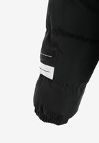 Chaqueta bomber vaquera con grandes bolsillos frontales y botones MWM en las mangas | MWM [PS_COLORS:BLACK]