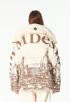 Abrigo puffer con paisaje full-print y cuello alto | MWM [PS_COLORS:BROWN]