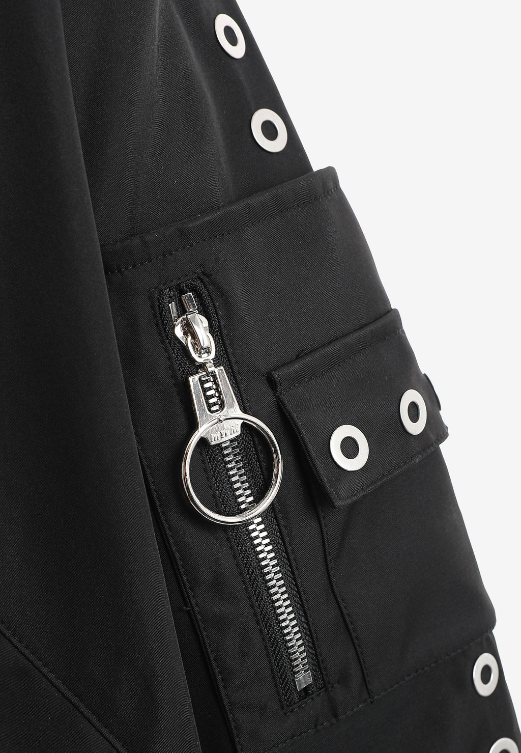 Chaqueta bomber Vanguard Dogs de doble capa con capucha y tachuelas | MWM [PS_COLORS:BLACK]