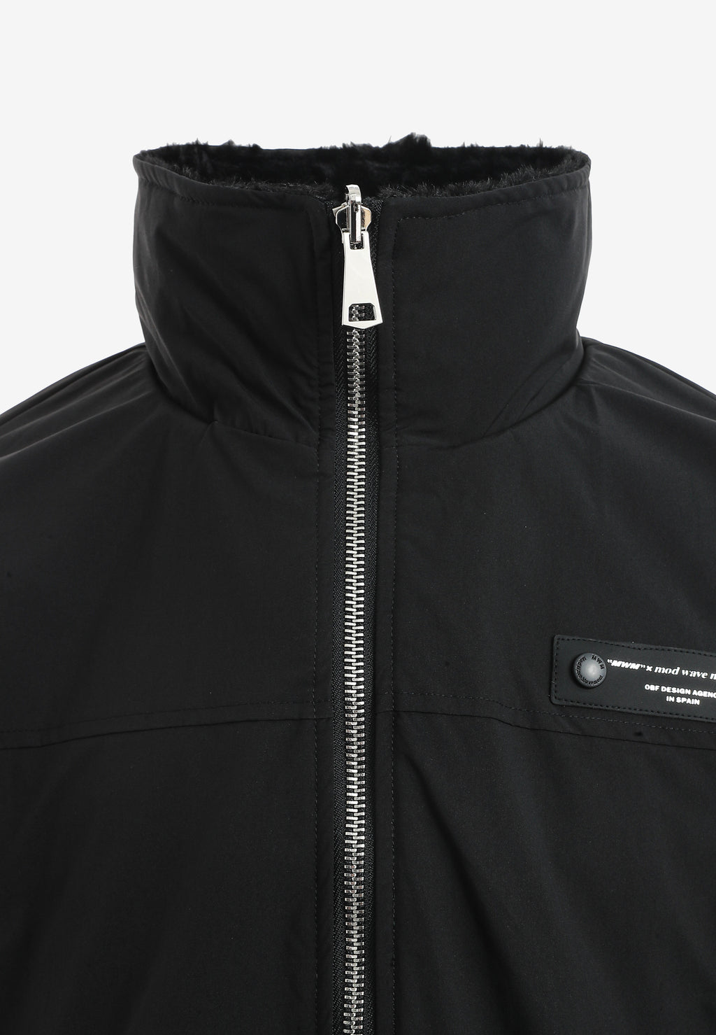 Chaqueta reversible TEDDY de corte relajado con pelo texturizado y parche Mike Bag | MWM [PS_COLORS:BLACK]