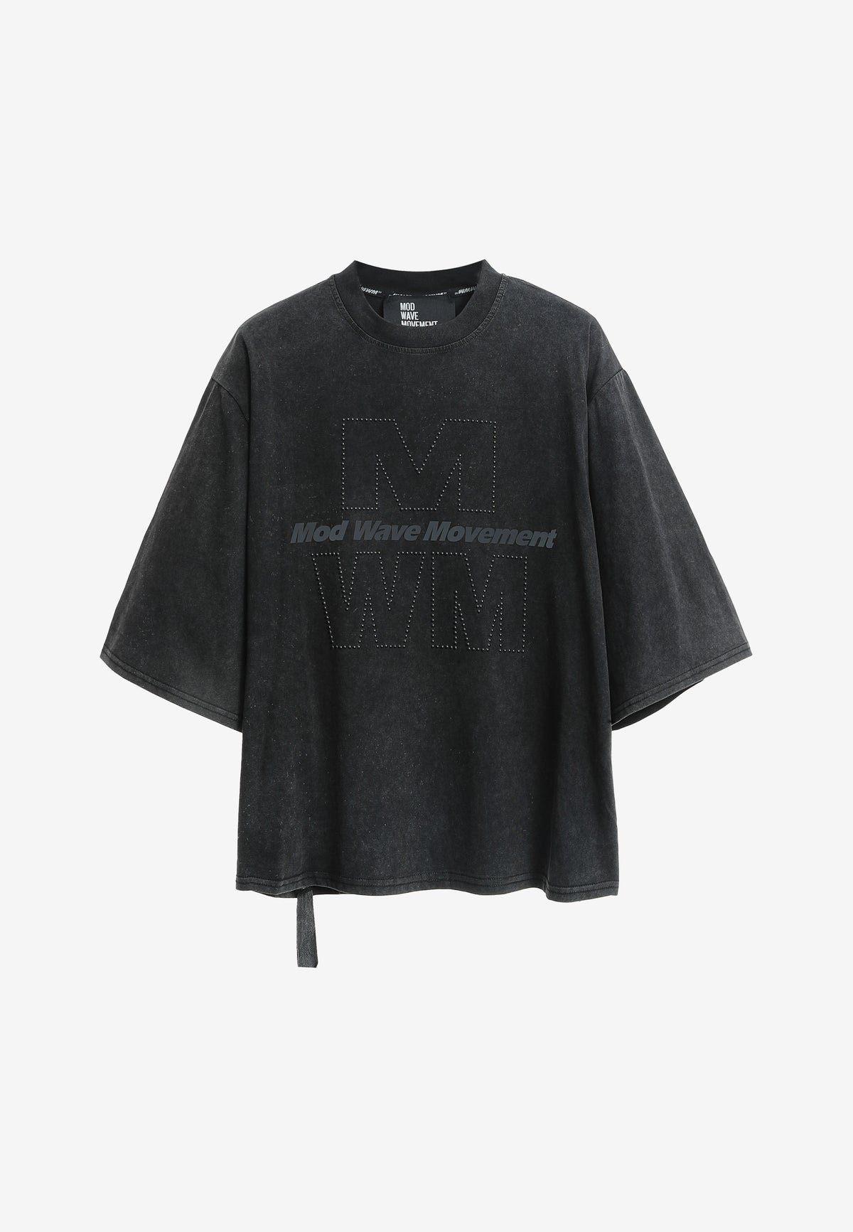 Camiseta de corte relajado y cuadrado lavada con logotipo MWM de tachuelas | MWM [PS_COLORS:BLACK]