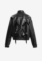 Chaqueta de mujer corta efecto piel con bolsillos en relieve y X de cordones cruzados | MWM [PS_COLORS:BLACK]