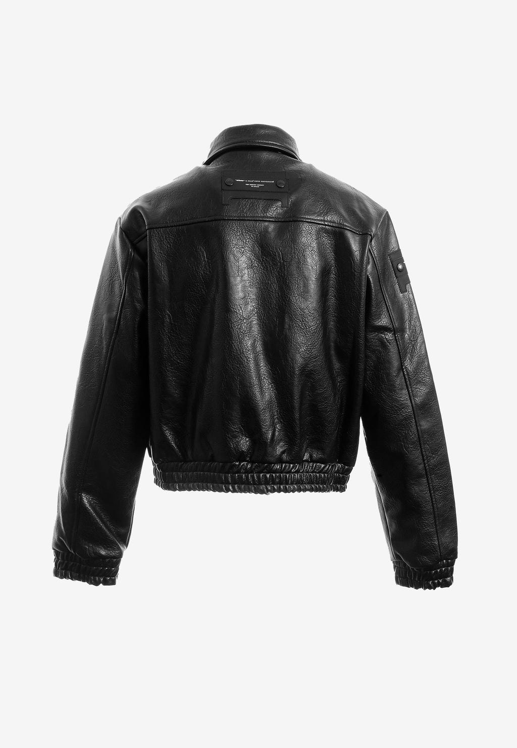 Chaqueta corta efecto piel con bolsillos en relieve | MWM [PS_COLORS:BLACK]