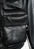 Chaqueta corta efecto piel con bolsillos en relieve | MWM [PS_COLORS:BLACK]