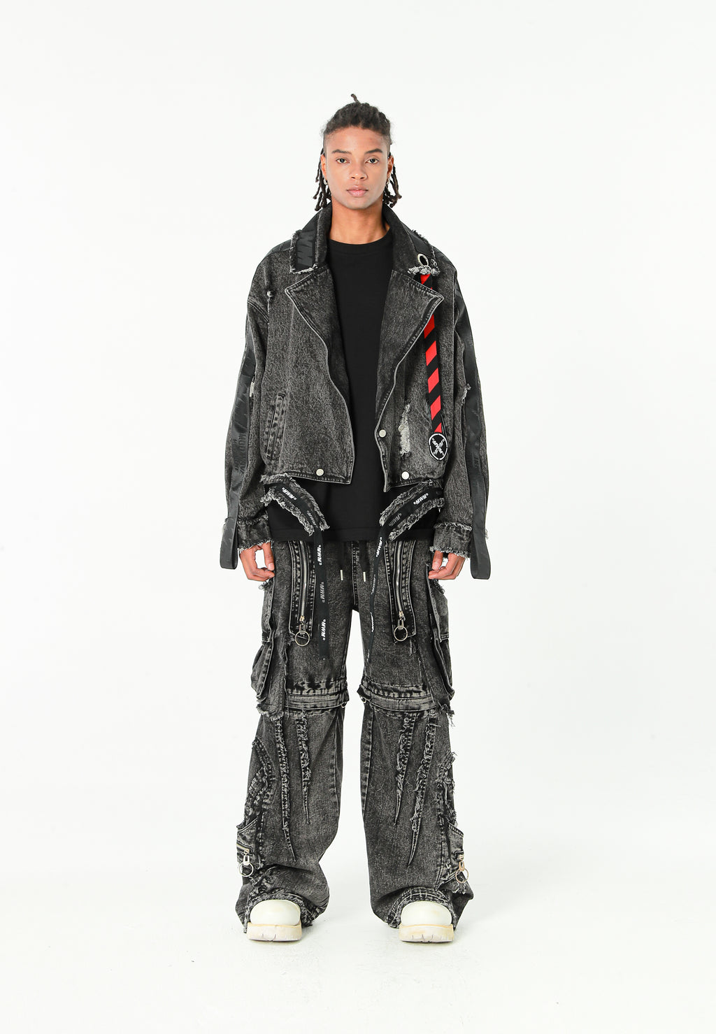 Chaqueta vaquera distressed con cintas MWM | MWM [PS_COLORS:BLACK]