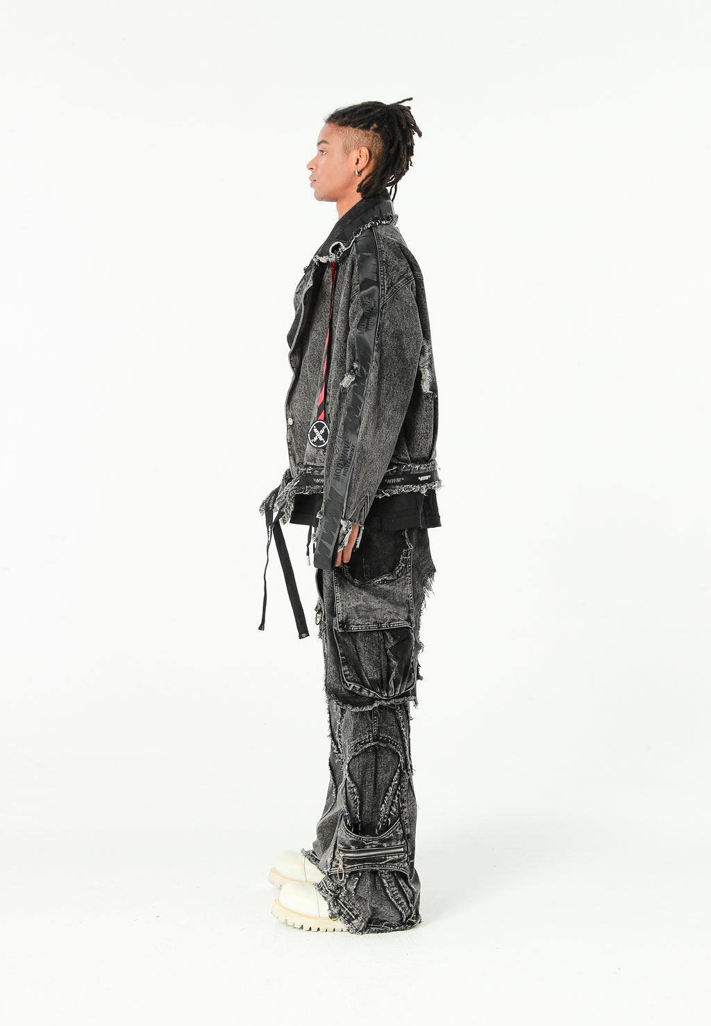 Chaqueta vaquera distressed con cintas MWM | MWM [PS_COLORS:BLACK]