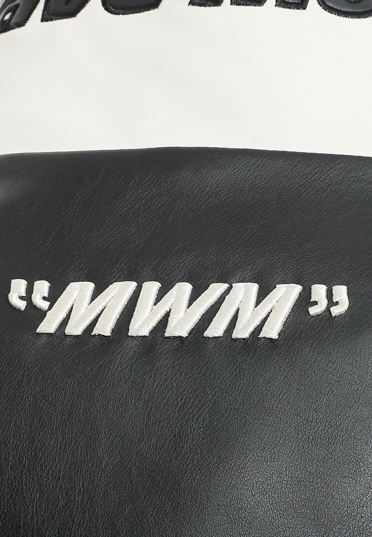 Chaqueta Iconic Logos efecto piel colorblock con cuello alto y cuatro bolsillos | MWM [PS_COLORS:BLACK]