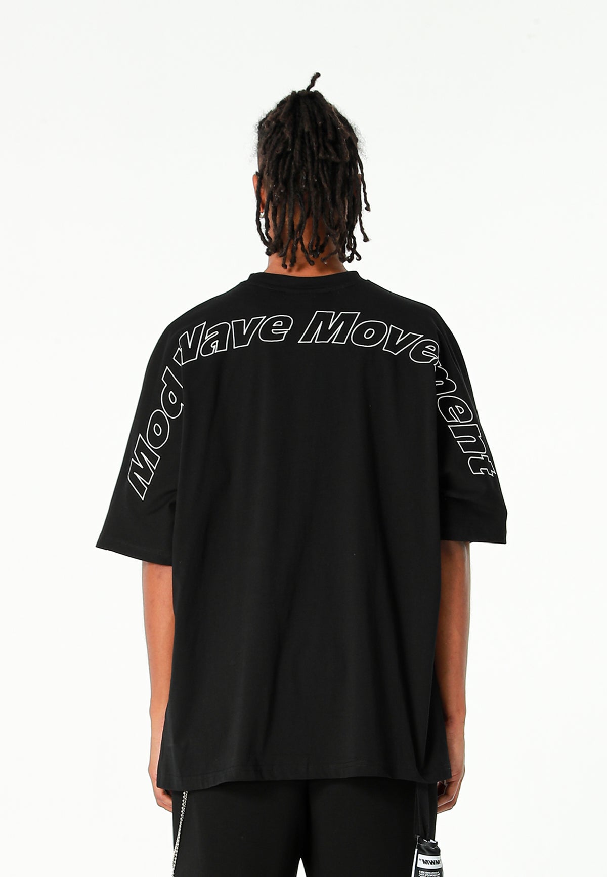 Camiseta oversize Iconic Logo con bordado Mod Wave Movement en hombros y espalda | MWM [PS_COLORS:BLACK]