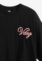 Camiseta Vanguard Dogs VDOG de corte regular con bulldog y aplicaciones efecto piel en la espalda | MWM [PS_COLORS:BLACK]