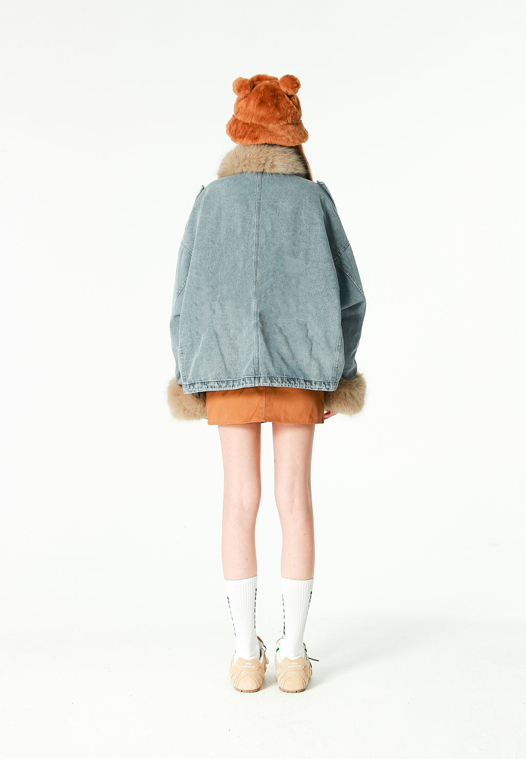 Chaqueta vaquera de mujer con cuello y puños de pelo | MWM [PS_COLORS:BLUE]