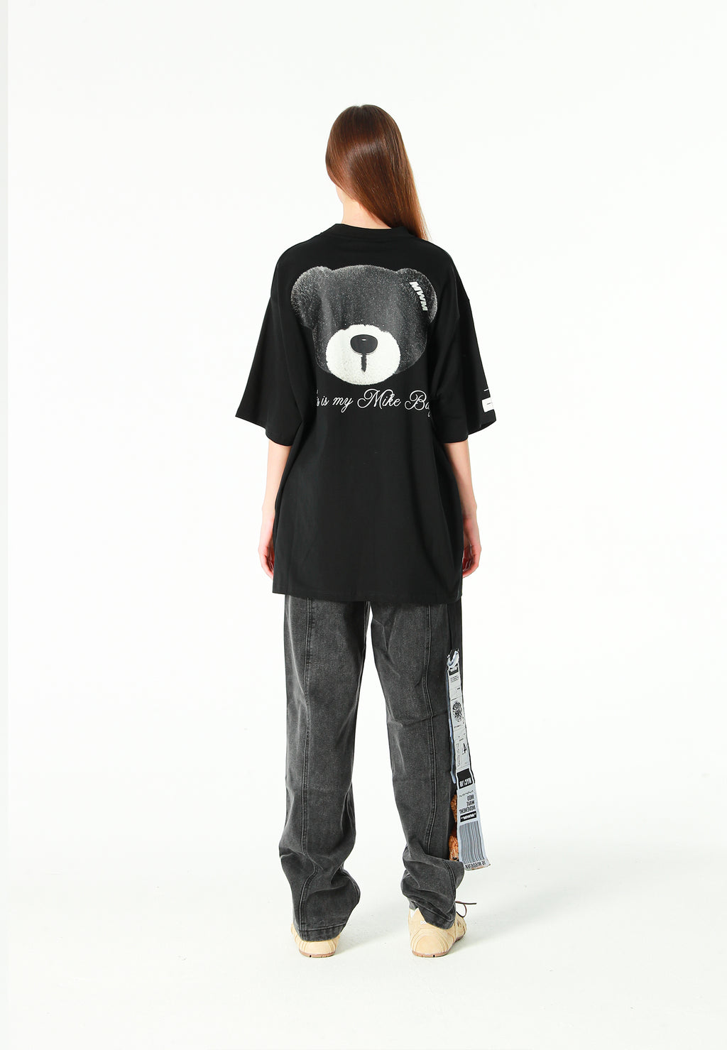 Camiseta TEDDY Mike Bag de corte regular con print en pecho y espalda | MWM [PS_COLORS:BLACK]
