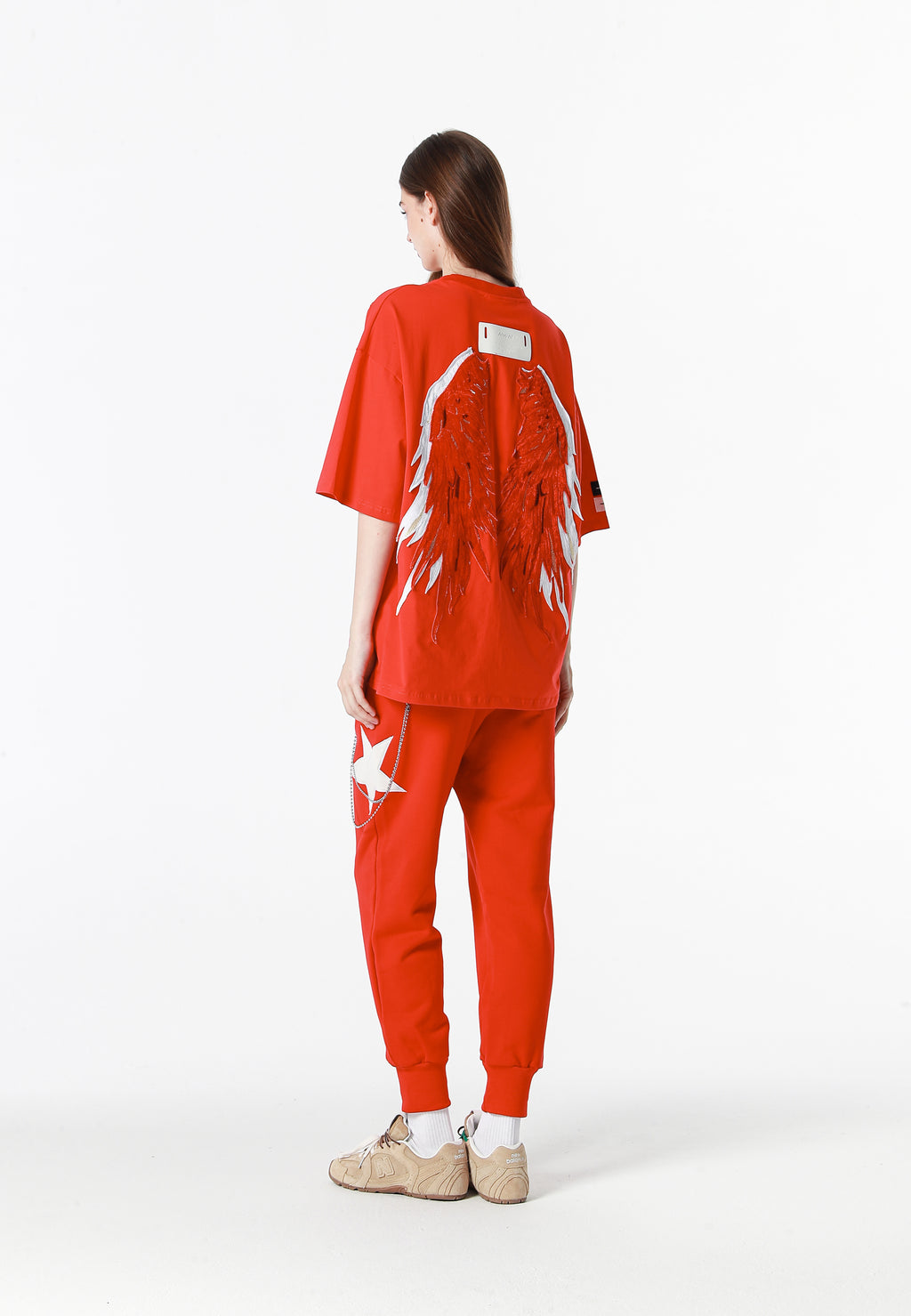 Pantalón jogger Wings con parches de estrellas y cadena lateral | MWM [PS_COLORS:RED]