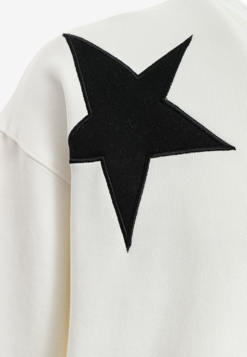 Sudadera de niño Wings de corte relajado con estrellas frontales y doble parche de alas en la espalda | MWM [PS_COLORS:UNASSIGNED]
